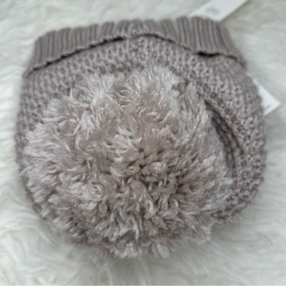 NWT Calvin Klein Women’s Basket Stitch Hat - Picture 5 of 7